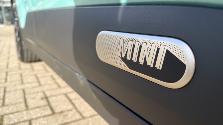 MINI Aceman 135kW E Exclusive 43kWh 5dr Auto Electric Hatchback